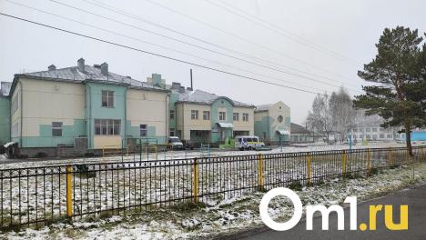 Стала известна судьба девочки, над которой издевалась староста в Большеуковском детдоме