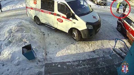В Омске женщина напала с перцовым баллончиком на незнакомку