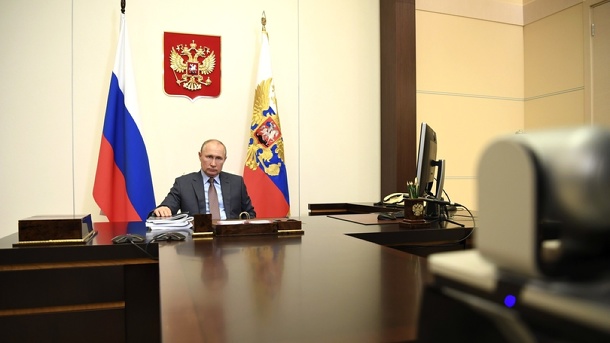 Владимир Путин призвал ускорить темпы работы по обеспечению нужд ВС России