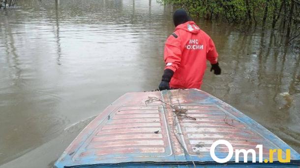 В Тевризском районе подтопило дороги к восьми населённым пунктам