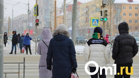 Суд обязал подрядчика устранить трещины на Ленинградской площади в Омске