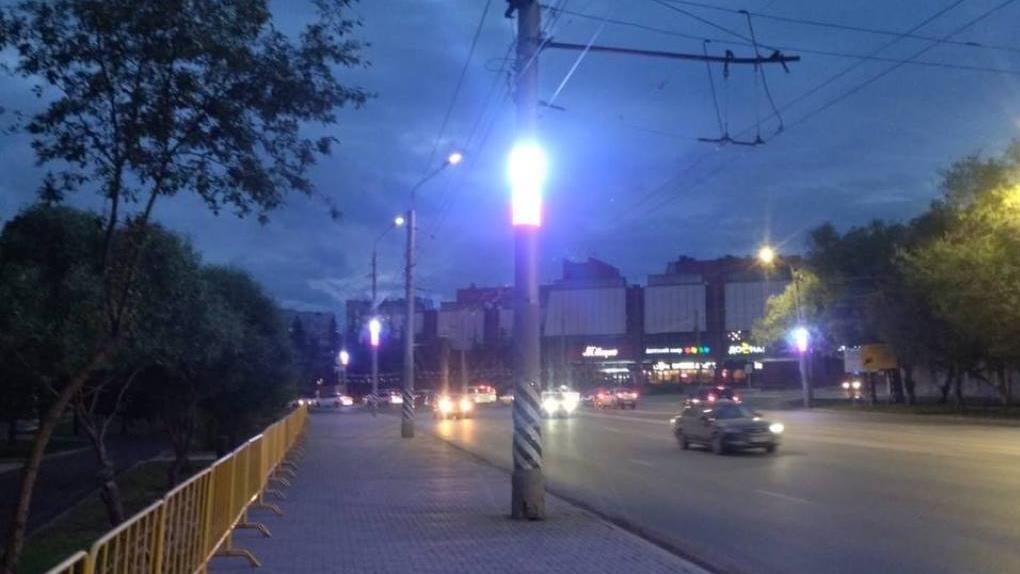 Ко Дню города центральные улицы Омска украсят световыми консолями