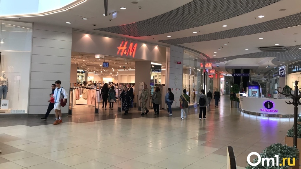 Сеть H&M намерена закрыть все магазины в России до конца 2022 года