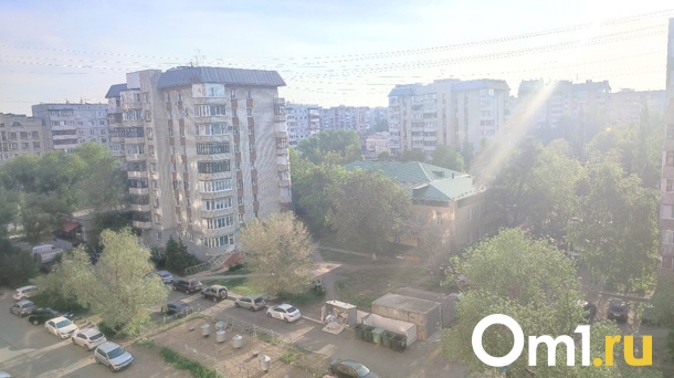 Омск снова накрыло едким химическим запахом