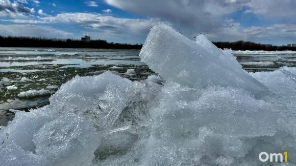 Уровень воды в Иртыше поднимается до 15 сантиметров за сутки