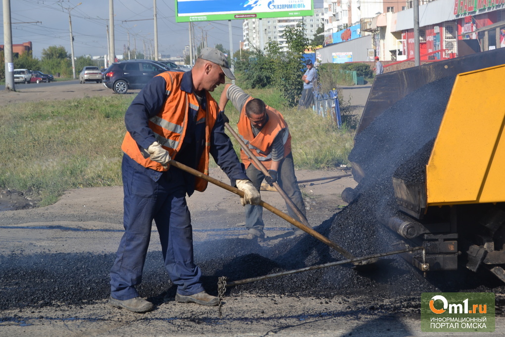 Как в Омске ремонтируют дороги