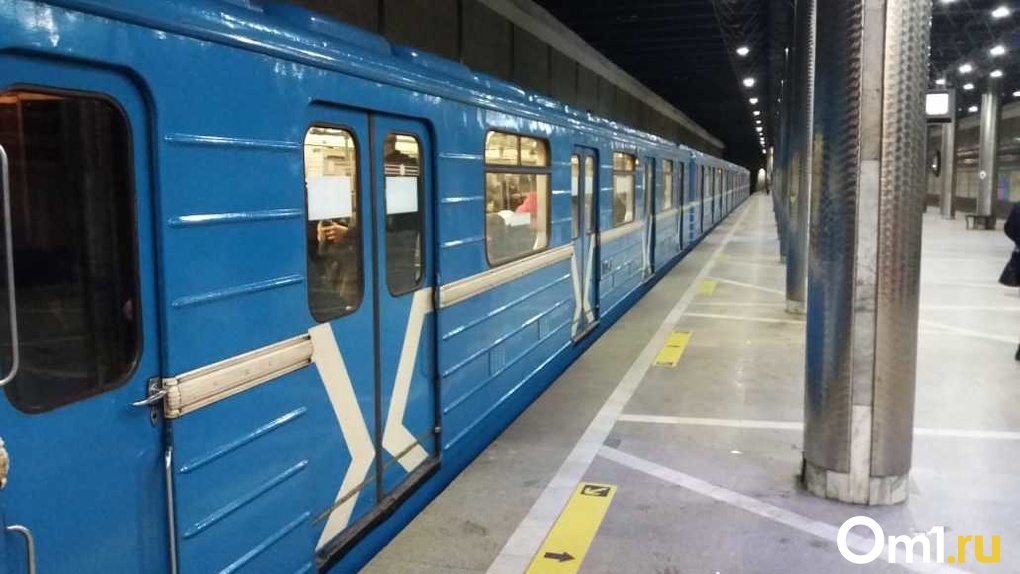 Мэр Новосибирска Анатолий Локоть заявил о повышении цены за проезд в метро