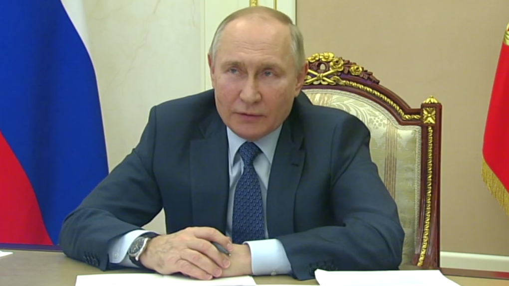 Владимир Путин рассказал, кто с января 2023 года будет дополнительно получать 18 тысяч рублей
