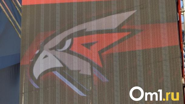 На менеджера по работе с болельщиками омского «Авангарда» заявил в полицию друг