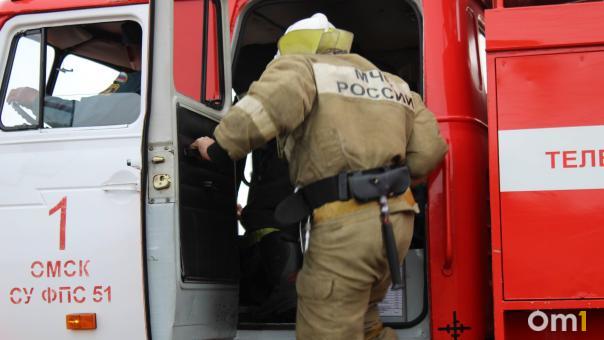 В Омске горит рынок «Южный»