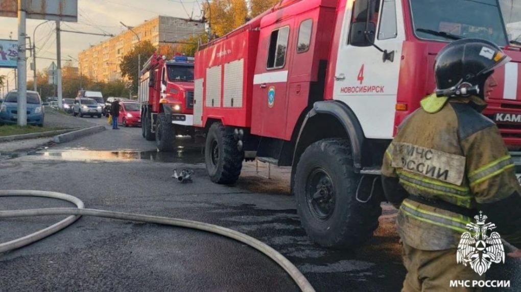 В Новосибирске сотрудники МЧС спасли 26 человек и ликвидировали 105 пожаров