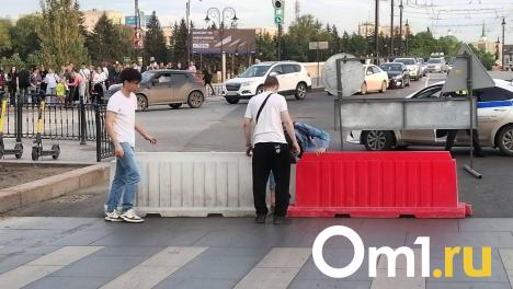 В Омске Любинский проспект перекрыли на выходные