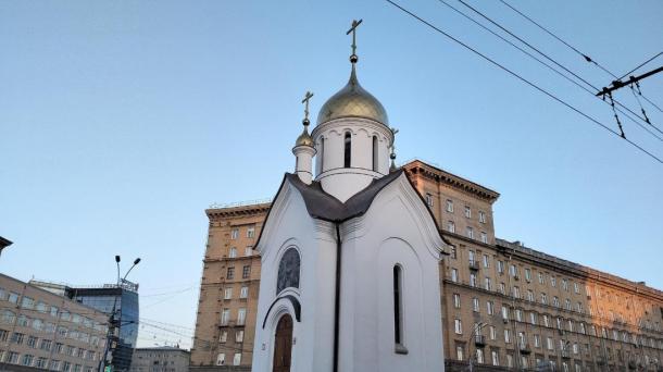 Верующие новосибирцы 10 декабря почитают Романа Чудотворца: традиции и запреты