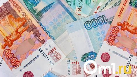 Омским учителям выделили более 500 миллионов на дополнительные выплаты