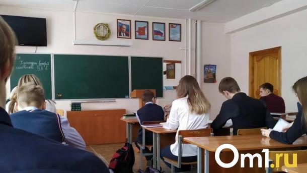 О судьбе шести концессионных школ в Новосибирске высказался губернатор Травников