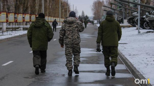 О недостатке психиатрической помощи для участников СВО в Новосибирске завил эксперт