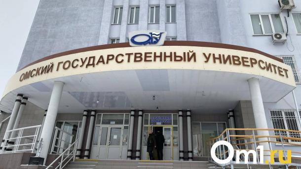 Ректора ОмГУ Сергея Замятина уличили в заимствованиях в кандидатской диссертации