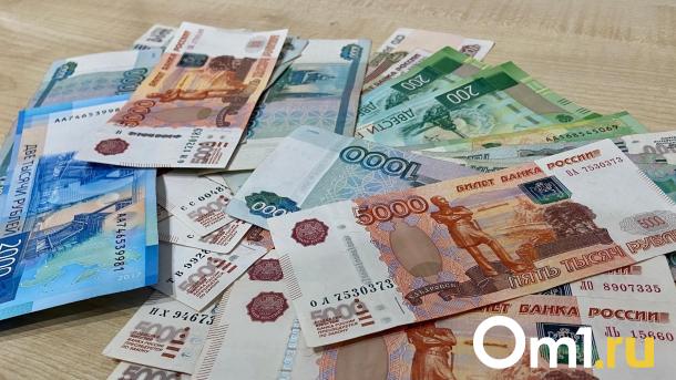 Омичка через прокуратуру добилась выхода на пенсию в 57 лет