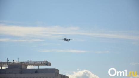 В Омске из-за сильного тумана и непогоды задержали сразу шесть авиарейсов