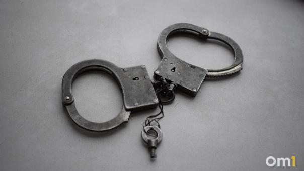 Суд не позволил чиновнику депимущества, обвиняемому в получении взятки, выйти из СИЗО