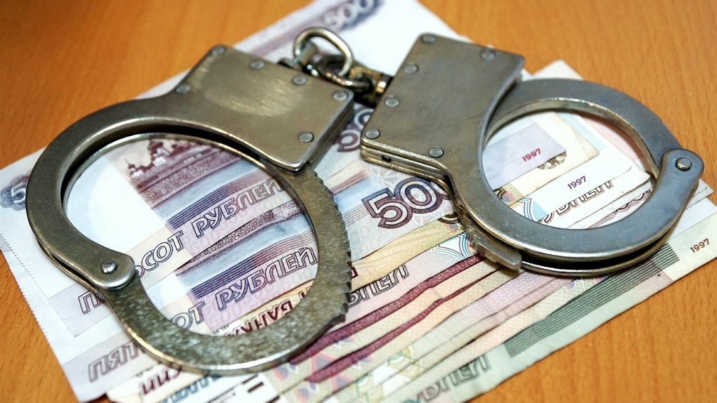Экс-сотрудниц омского ТЭЦ-4 осудили на реальные сроки за присвоение чужих зарплат