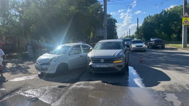 В Омске за один вечер в разных авариях травмы получили трое детей
