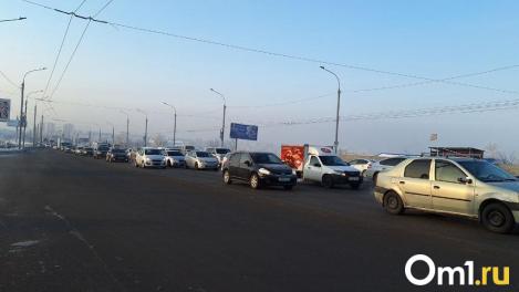 Цену на разметку на омском метромосту снизили более чем в два раза