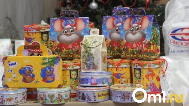 Стоимость детских новогодних подарков в Омске выросла на 20%