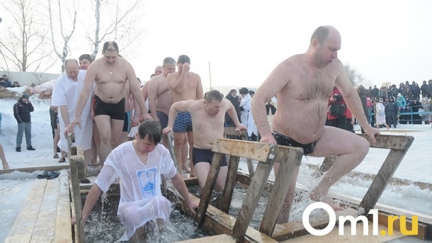 Как правильно окунаться в прорубь? Полный список купелей в Омской области