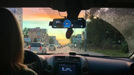 Как безопасно и дёшево ездить по Омску с сервисом Drivee