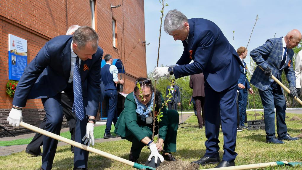 Честь и память: Омск увековечил имя героя Великой Отечественной войны на подстанции «Прибрежная»