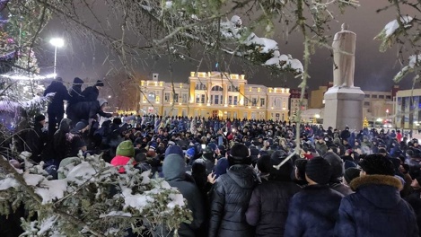 «Магазины пришлось закрыть»: омские бизнесмены рассказали о последствиях бунта в Казахстане