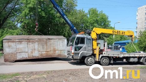 В Советском округе демонтировали незаконно установленные гаражи