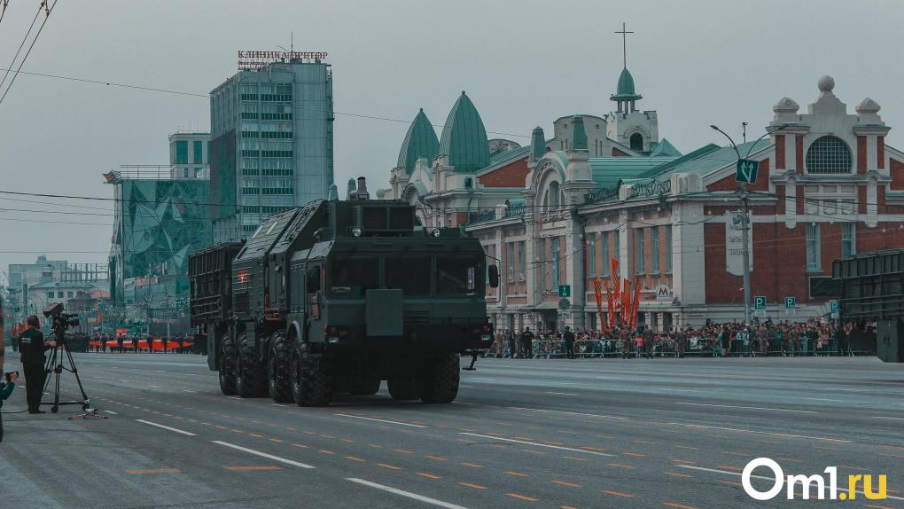 Центр Новосибирска сегодня перекроют для репетиции парада