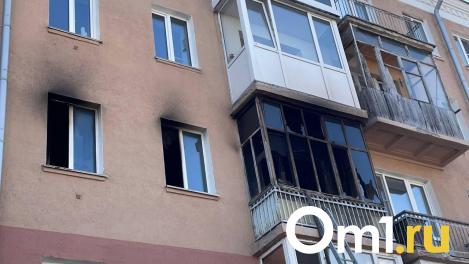 «Думали прыгать». Жители дома рассказали о пожаре на Циолковского в Омске