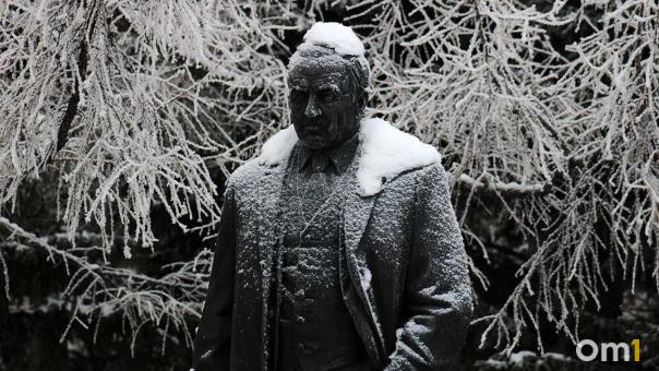 Неделя в Омске начнётся с гололёда и похолодания