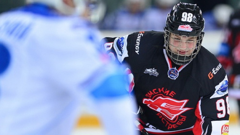 Вернувшийся в Омск хоккеист Дмитрий Соколов рассказал о перспективах «Омских крыльев» в первом сезоне