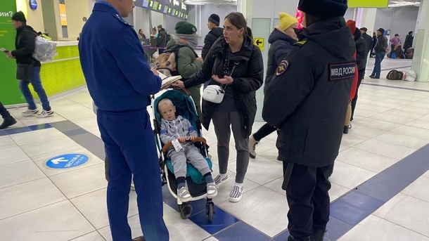 168 человек более полсуток ждут вылета из Новосибирска в Дубай