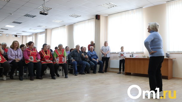 На все руки мастерицы: выставка рукоделия прошла в Калининском районе Новосибирска