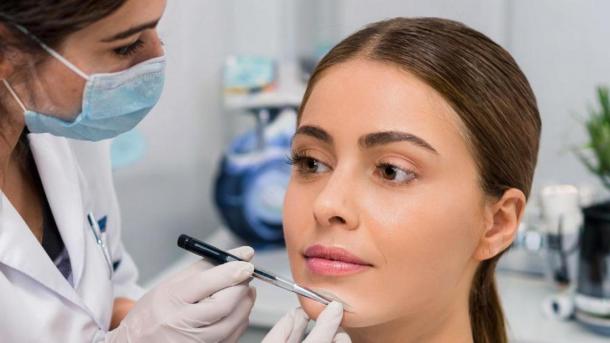 89 % против 105 %: почему новосибирцы отказываются от услуг косметологов