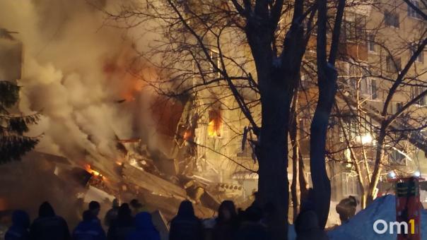 В МЧС по Новосибирской области рассказали подробности пожара после взрыва газа