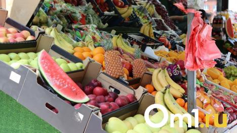 На омский склад завезли черешню «с сюрпризом»