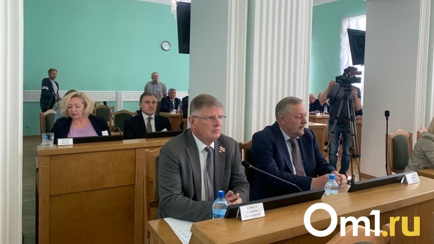 Председателем Омского горсовета стал Владимир Корбут