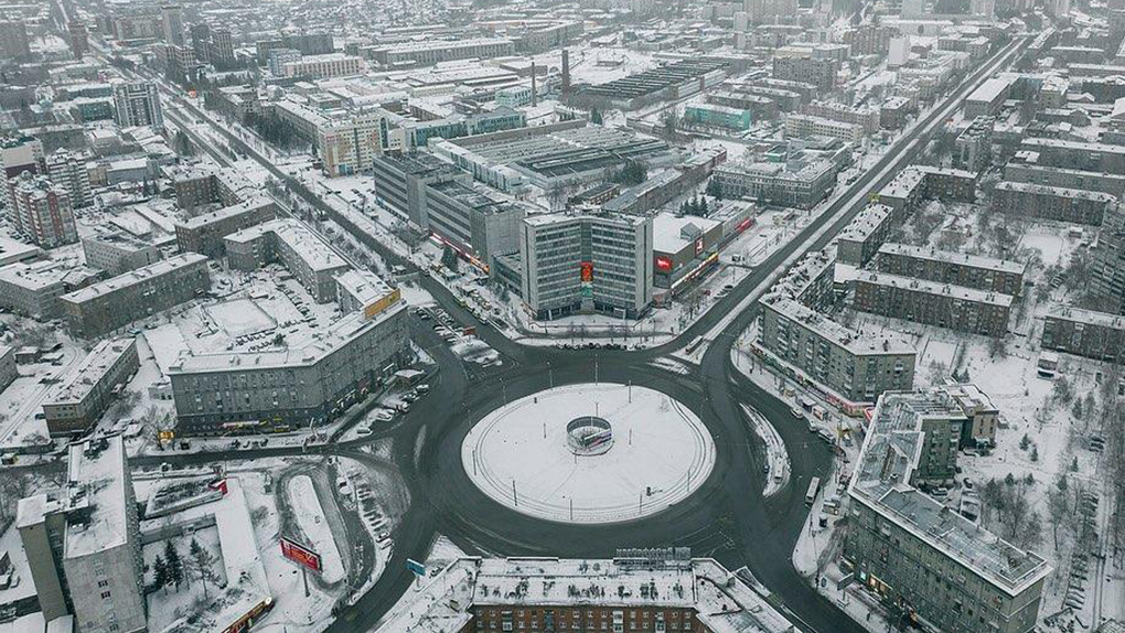 «Спасибо всем, кто остался дома»: фотограф выложил снимки опустевшего Новосибирска