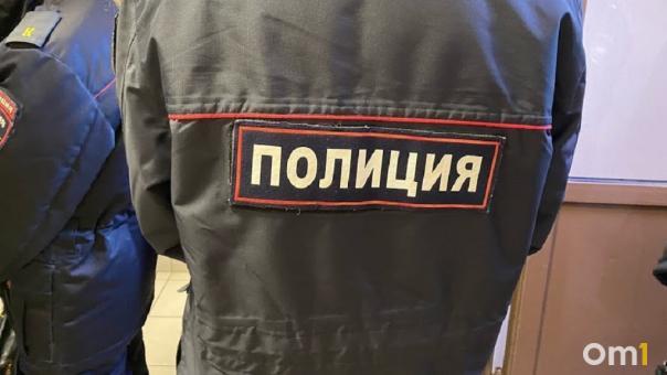 Ушёл из дома и пропал. Полиция разыскивает 16-летнего омича в чёрной толстовке. Фото