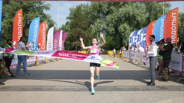 Омички одержали безусловную победу на «Цветочном забеге»