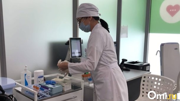 Омские врачи спасли девочку из Донбасса, которую выбросило взрывной волной на теплотрассу