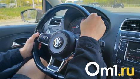 В Новосибирске владельцы гибридных авто платят налоги за два двигателя