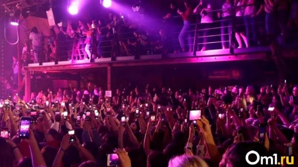 Группу Би-2, которая отказалась выступать в Омске, задержали в Таиланде