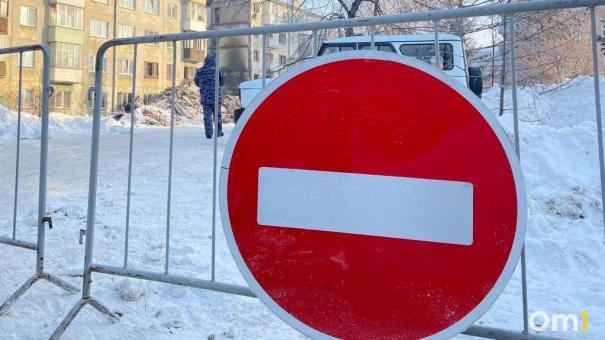 На улице 2-я Солнечная закроют движение автомобилей из-за строительства теплотрассы